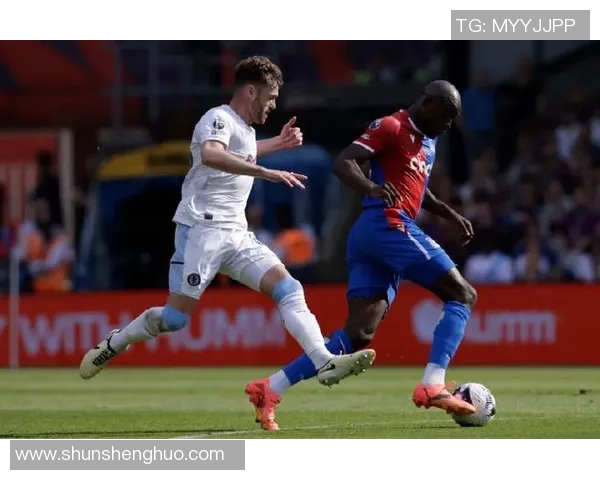 英超激战阿斯顿维拉主场迎战水晶宫争夺关键三分的精彩对决 英超激战阿斯顿维拉主场迎战水晶宫争夺关键三分的精彩对决